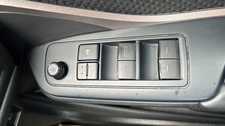 Toyota C-HR 1.8 Hybrid Icon 5dr CVT Hybrid Hatchback